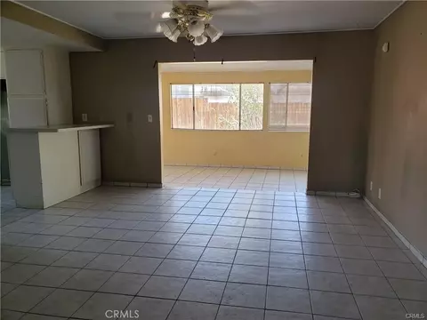 Living - 2065 Barcelona, Barstow, CA 92311 photo 2 of 4