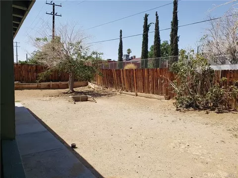 Exterior - 2065 Barcelona, Barstow, CA 92311 photo 3 of 4