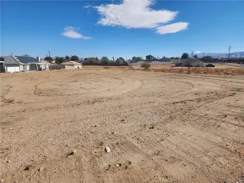 0 I, Hesperia, CA 92345