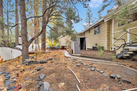 Exterior - 2046 Thrush, Wrightwood, CA 92397 photo 11 of 13