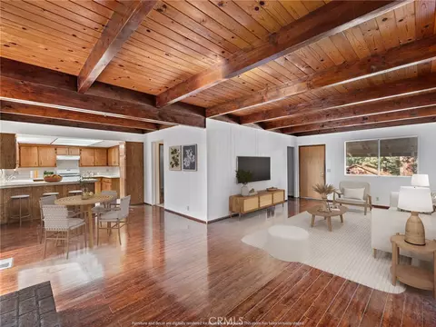 Living - 1725 Linnet, Wrightwood, CA 92397 photo 3 of 9