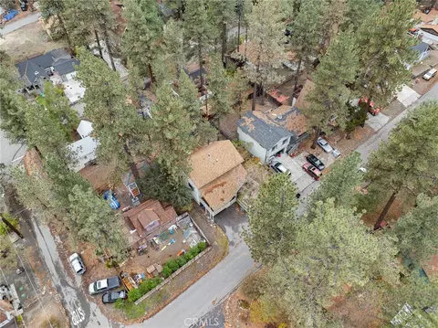 View/Area - 1725 Linnet, Wrightwood, CA 92397 photo 2 of 3
