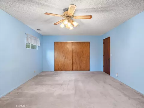 Bedroom - 1725 Linnet, Wrightwood, CA 92397 photo 4 of 5