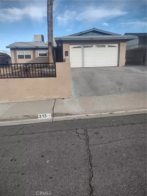 313 Muir Ave, Barstow, CA 92311