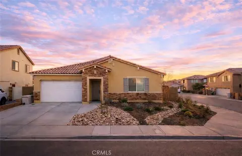 12942 Carlsbad, Hesperia, CA 92344
