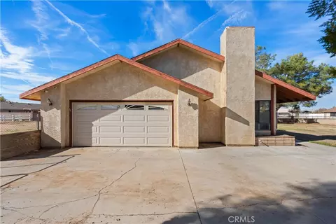18891 Shoshonee Rd, Apple Valley, CA 92307