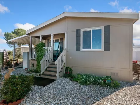 13393 Mariposa Rd #211, Victorville, CA 92395