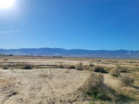 0 Locust, Lucerne Valley, CA 92356 photo 16