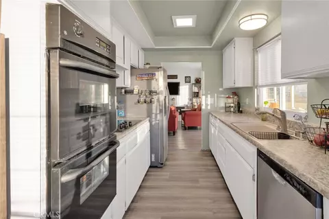 Kitchen - 13167 Olathe Rd, Apple Valley, CA 92308 photo 2 of 4