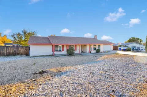 Exterior - 13167 Olathe Rd, Apple Valley, CA 92308 photo 7 of 9