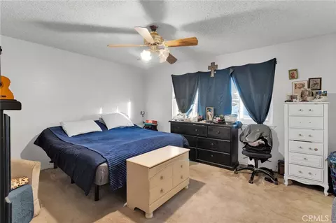 Bedroom - 13167 Olathe Rd, Apple Valley, CA 92308 photo 5 of 7