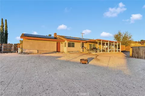 Exterior - 13167 Olathe Rd, Apple Valley, CA 92308 photo 4 of 9