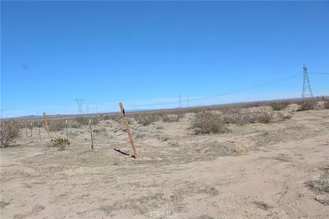 8190 Darter Rd, Adelanto, CA 92301