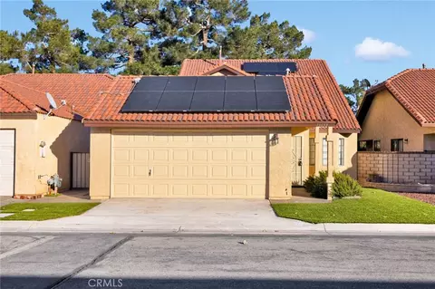 11659 Pepper Ln, Apple Valley, CA 92308
