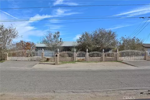 10753 Pinon Ave, Hesperia, CA 92345