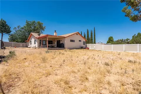 Exterior - 18146 Orange, Hesperia, CA 92345 photo 11 of 11