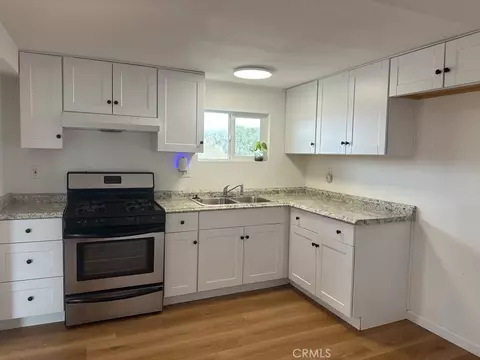 Kitchen - 34929 Cedar Rd, Barstow, CA 92311 photo 1 of 4