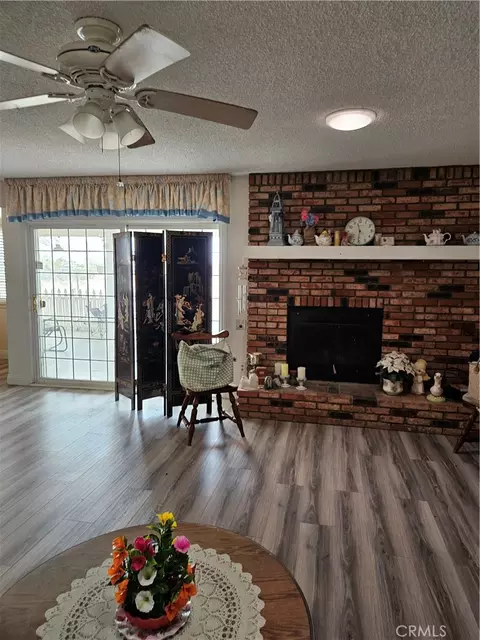 11175 Tyee Rd, Apple Valley, CA 92308 photo 2