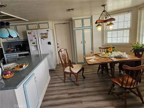 11175 Tyee Rd, Apple Valley, CA 92308 photo 4
