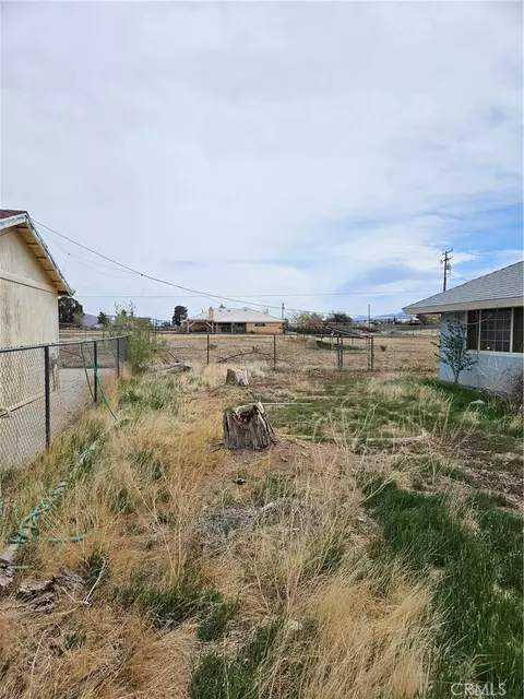 11175 Tyee Rd, Apple Valley, CA 92308 photo 15