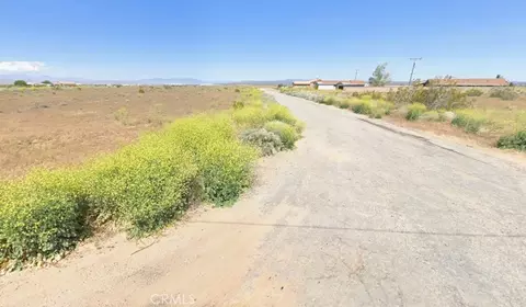 22101 Bader Ct, California City, CA 93505