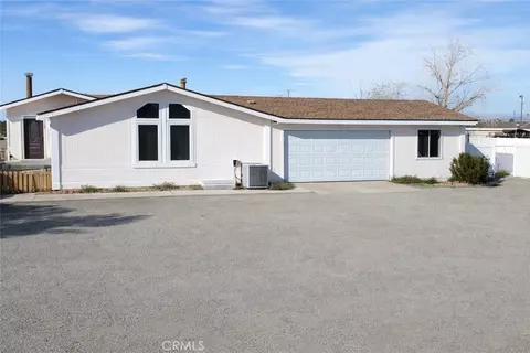 13525 Monte Vista St, Phelan, CA 92371