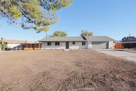 11385 Chimayo Rd, Apple Valley, CA 92308