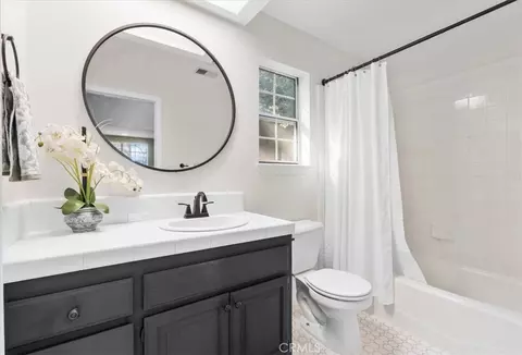 Bath - 1764 Ash, Wrightwood, CA 92397 photo 1 of 2