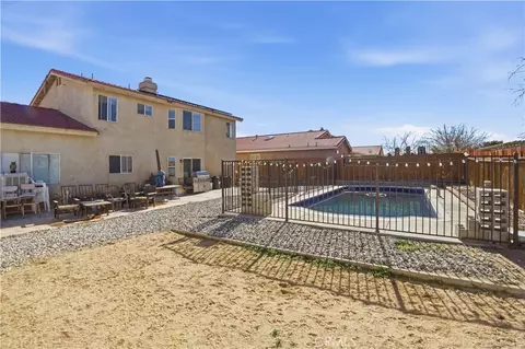 Exterior - 15342 Kearny, Adelanto, CA 92301 photo 4 of 10