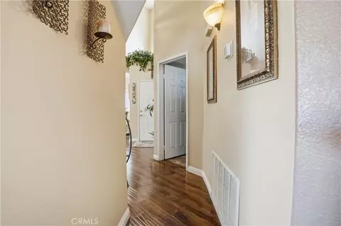 Entry Way - 15342 Kearny, Adelanto, CA 92301 photo 3 of 7