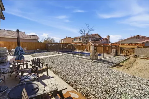 Exterior - 15342 Kearny, Adelanto, CA 92301 photo 7 of 10