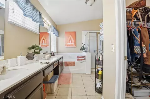 Bath - 15342 Kearny, Adelanto, CA 92301 photo 3 of 5