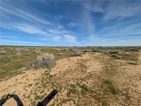 13251 135th St, Edwards, CA 93523