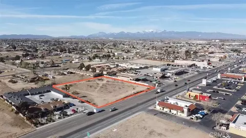 406031 Bear Valley Rd, Hesperia, CA 92345 photo 4