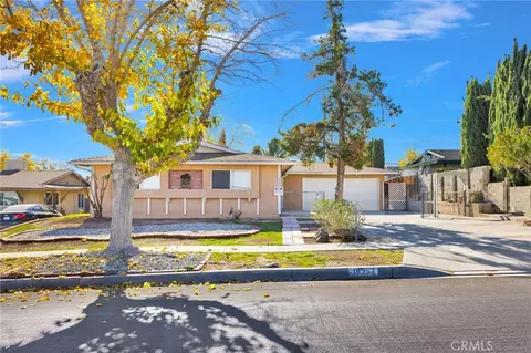16257 Avalon, Victorville, CA 92395