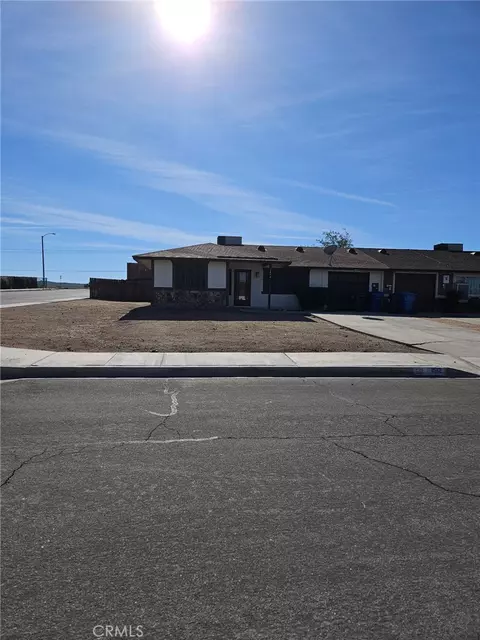 1512 Solana Ct, Barstow, CA 92311