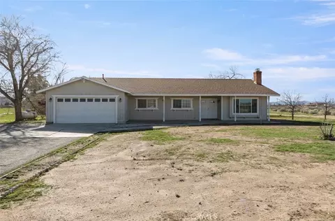 23405 Ramona, Apple Valley, CA 92307