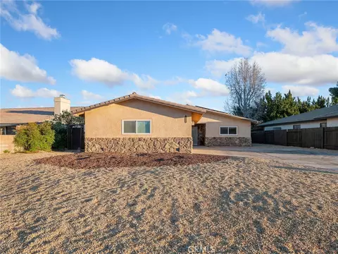 13045 Greensboro Rd, Victorville, CA 92395