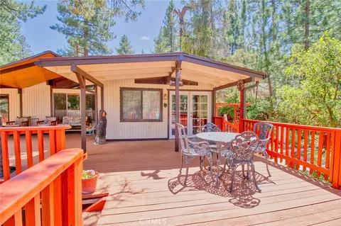 Exterior - 1513 Twin Lks, Wrightwood, CA 92397 photo 7 of 20