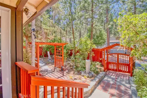 Exterior - 1513 Twin Lks, Wrightwood, CA 92397 photo 10 of 20