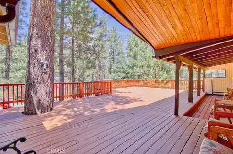 Exterior - 1513 Twin Lks, Wrightwood, CA 92397 photo 9 of 20