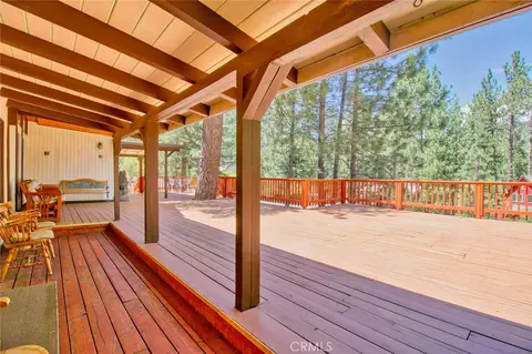 Exterior - 1513 Twin Lks, Wrightwood, CA 92397 photo 8 of 20