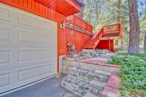 Exterior - 1513 Twin Lks, Wrightwood, CA 92397 photo 5 of 20