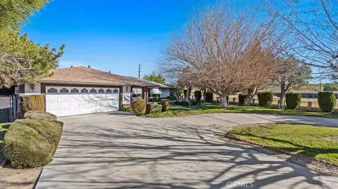 16885 Lambert Ln, Victorville, CA 92395