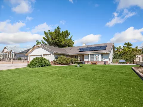 Exterior - 18668 Kamana, Apple Valley, CA 92307 photo 2 of 11