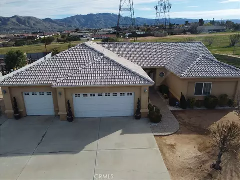 18539 Yuba St, Hesperia, CA 92345