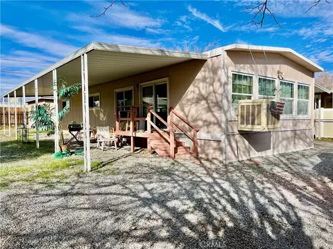 19136 Hinton, Hesperia, CA 92345