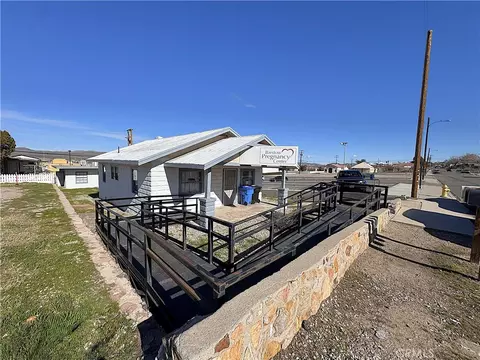 521 E Williams St, Barstow, CA 92311 photo 5