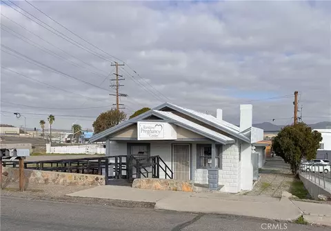 521 E Williams St, Barstow, CA 92311