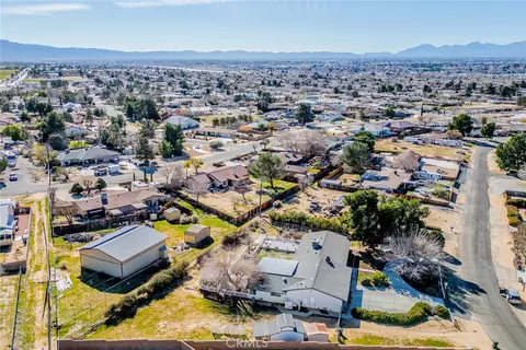 View/Area - 14171 Tehachapi, Apple Valley, CA 92307 photo 4 of 7